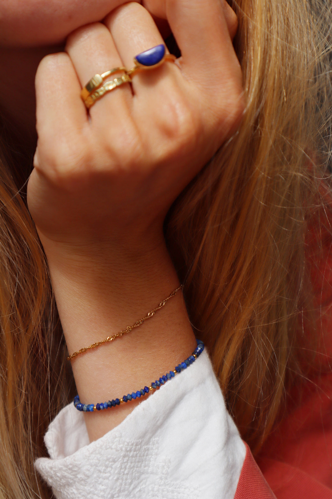 Uma armband met lapis lazuli